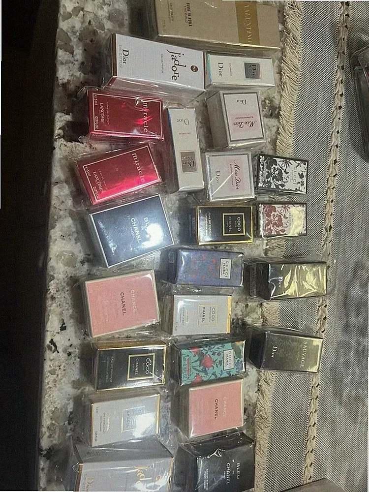 12 Mini Perfume Bundle 5ml-7ml | Mixed Designer Fragrances CHANEL Dior GUCCI