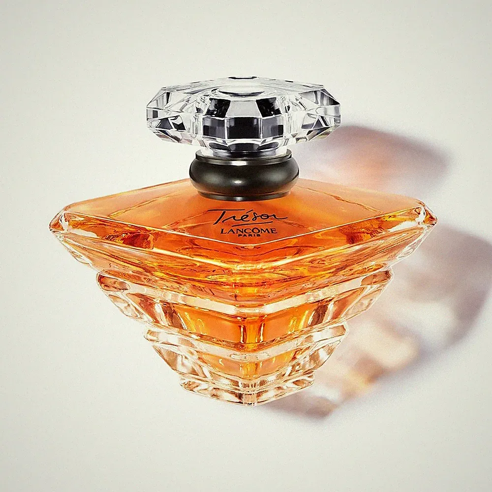 Lancôme Trésor Eau de Parfum - Elegant & Romantic Women's Perfume - New in Box