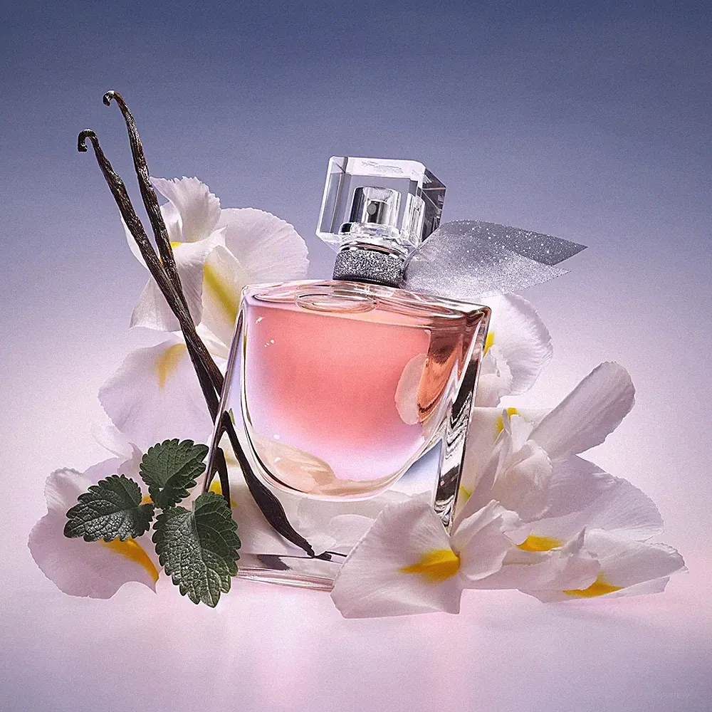 Lancome La Vie Est Belle Eau De Parfum 0.13 oz/4 ml MINI Travel Size Perfume