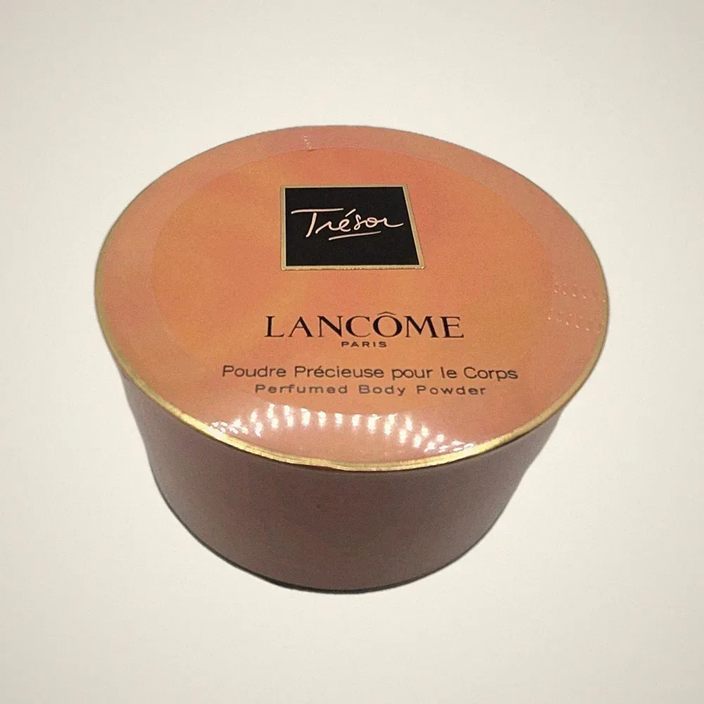 Lancome Paris Tresor Perfumed Body Powder 3.25 oz Sealed Original Packaging