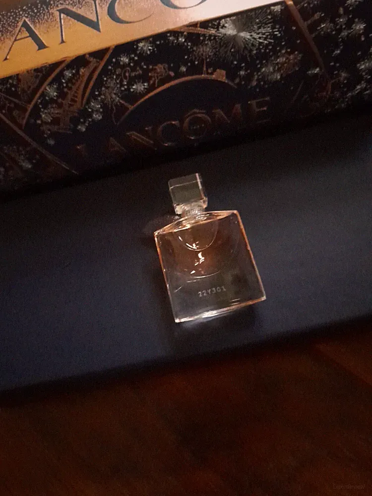 New! Lancome La Vie Est Belle Eau de Parfum 0.14 Oz Each Perfume Mini Bottle