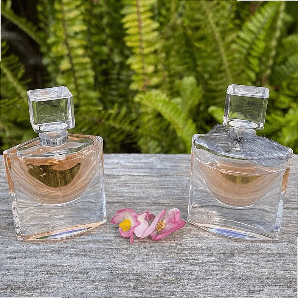 Two Lancome La Vie Est Belle Eau de Perfume Mini Travel .135 oz each Designer